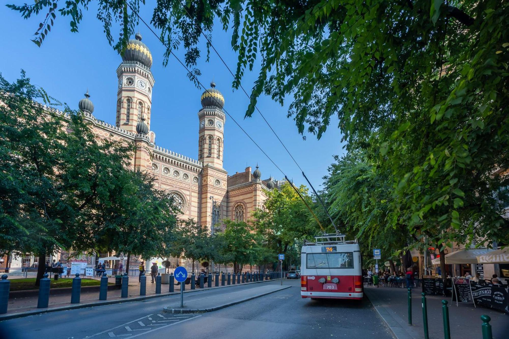 Ultra Central Luxury Budapeste Exterior foto